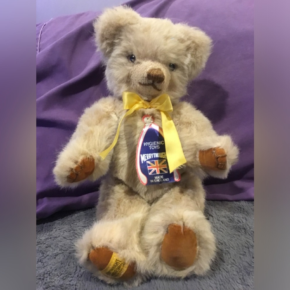 Rare Merry Thought Ironbridge Shrops teddy bear